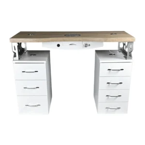 Widok na szuflady – subtelne, srebrne uchwyty i wykończenie dopasowane do designu biurka